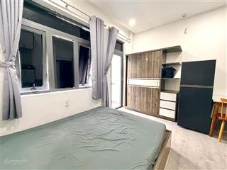 Cho thuê căn hộ studio ban công full nội thất ngay phạm văn bạch  gần trường chinh  tân sơn nhất