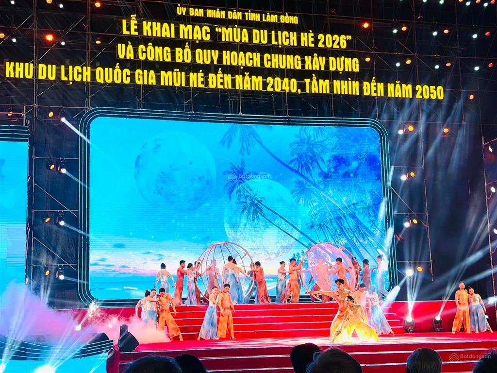 Cần bán lô đất mặt tiền biển lạc long quân, tiến thành