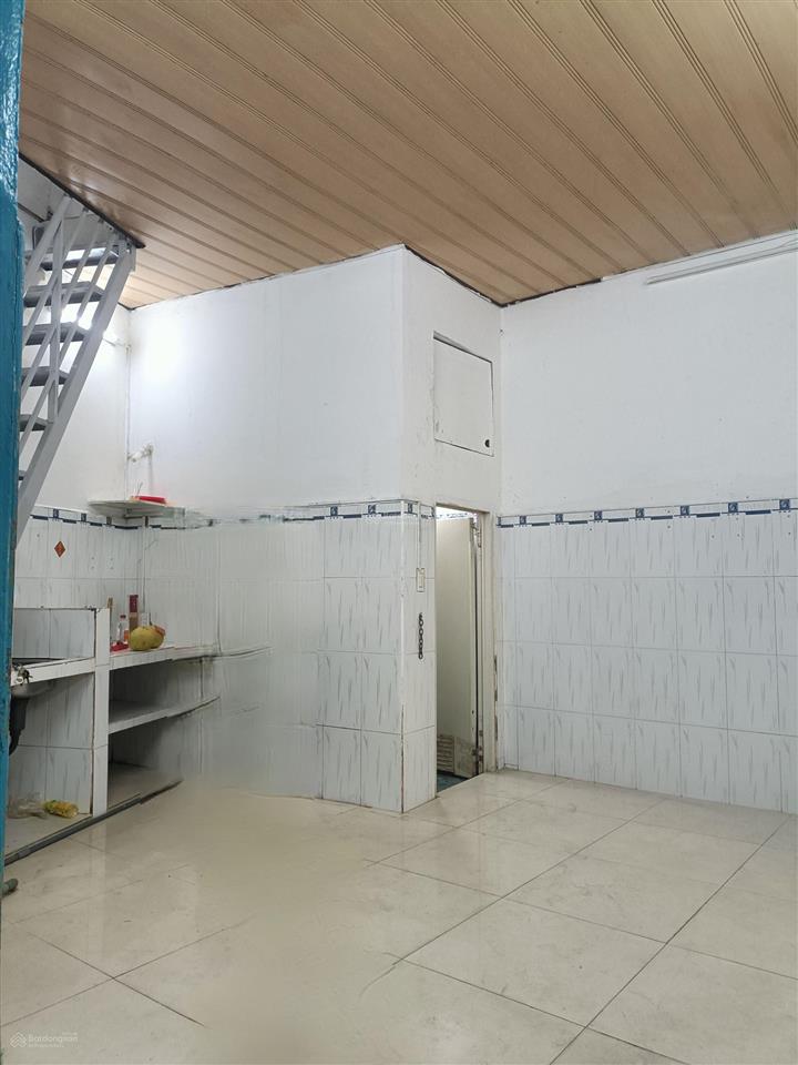 Nhà quận dọn ở liền sổ hồng pháp lý công chứng trong ngày