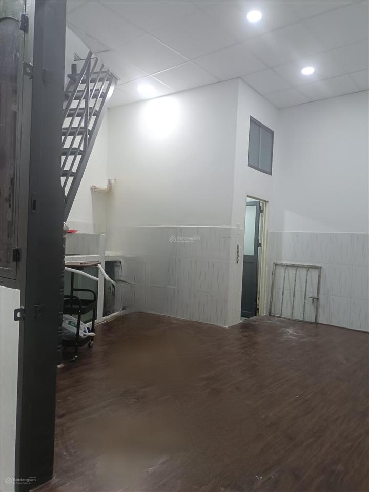 Chính chủ cần bán gấp nhà đường bà hom, phường phú lâm quận 6.nhà mới đẹp giá chỉ 2tỷ 480