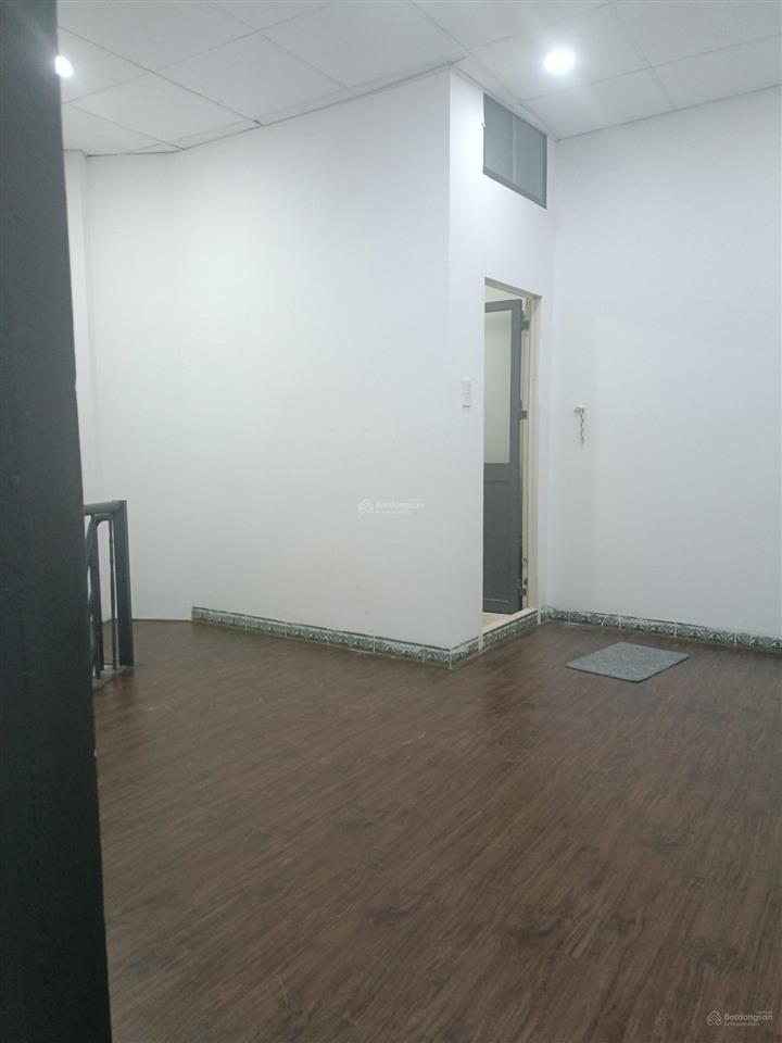 Chính chủ cần bán gấp nhà đường bà hom, phường phú lâm quận 6.nhà mới đẹp giá chỉ 2tỷ 480