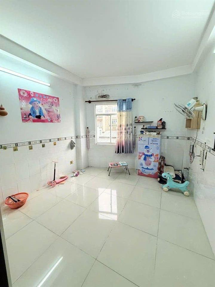 Nhà đẹp vị trí trung tâm q11 diện tích khủng (8m*16m) giảm cực sốc giá chỉ còn 11 tỷ
