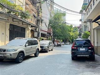 Duplex 6t long lanh, phân lô nguyễn sơnmt 5m, thang máy, mặt ngõ thông ô tô tải tránh, gara ô tô 7