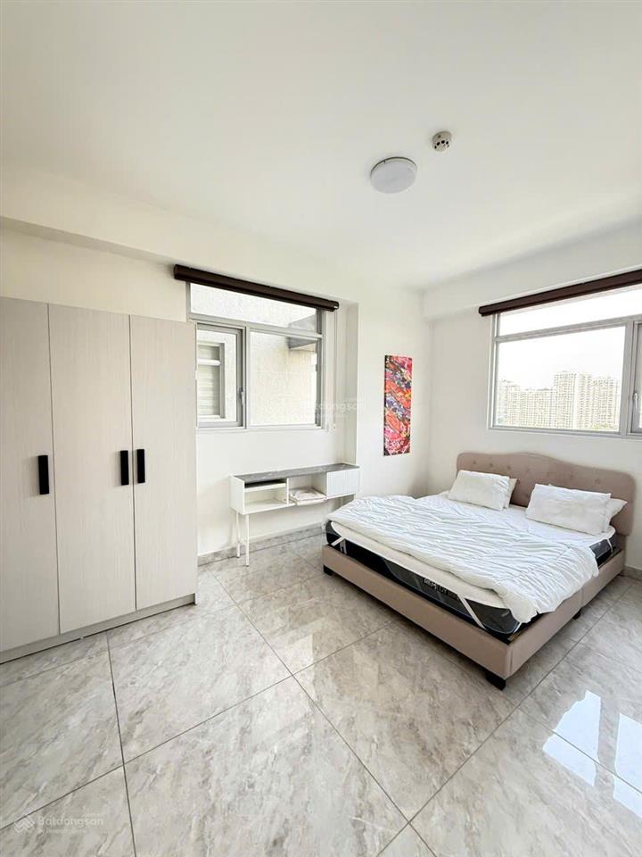 Cho thuê căn hộ cc paris hoàng kim 25 triệu, 100m2, 3pn, 2wc view đẹp