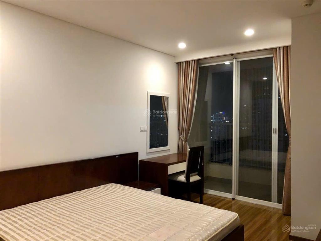 Giá hot , chỉ vơi 35tr đã thuê được căn hộ thảo điền pearl 3pn 135m2, full nội thất