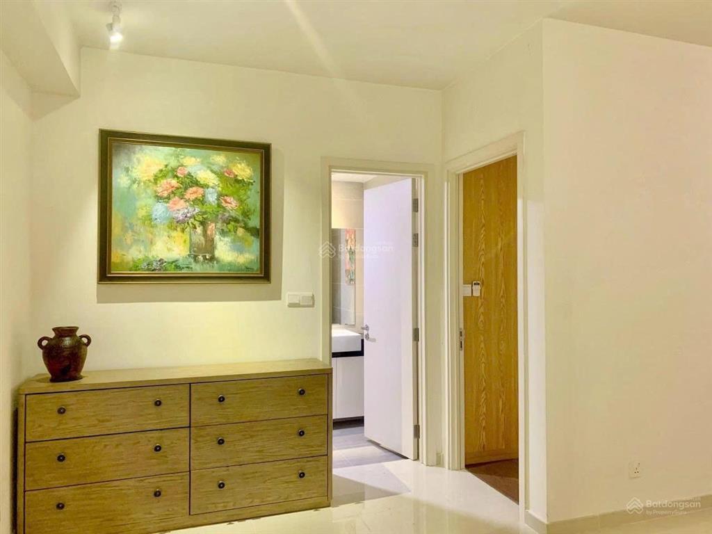Vista verde 2pn giá thuê chỉ 21 triệu vnd, 92 m2, đầy đủ nội thất, view đẹp, giá tốt