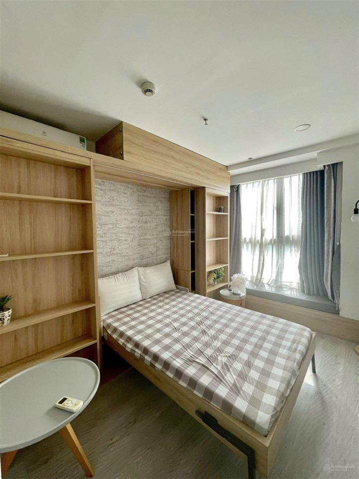Hot deal! cho thuê 2pn scenic valley 1, phú mỹ hưng chỉ 18 triệu/tháng.
