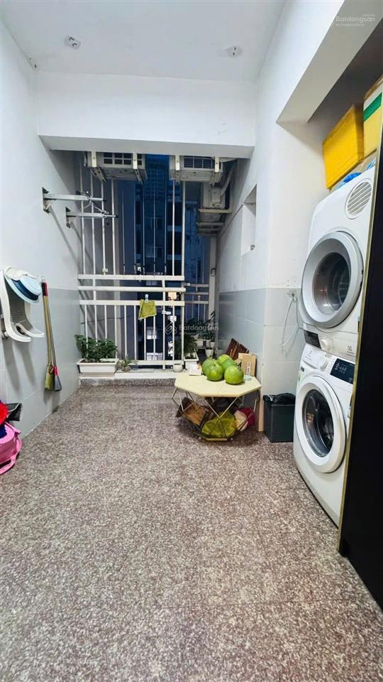 Bán căn hộ chánh hưng  giai việt, 3pn 146m2. full nội thất đẹp 7,4 tỷ all in.