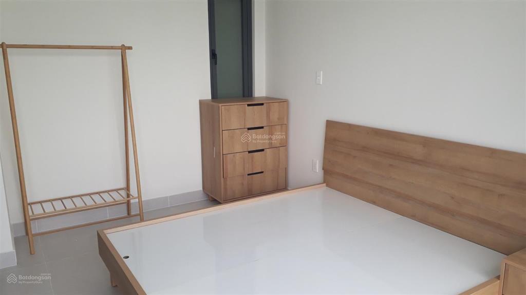 Cho thuê tòa nhà 4 tầng đường trần xuân soạn 8pn 8wc | 400m2 | 50 triệu/tháng