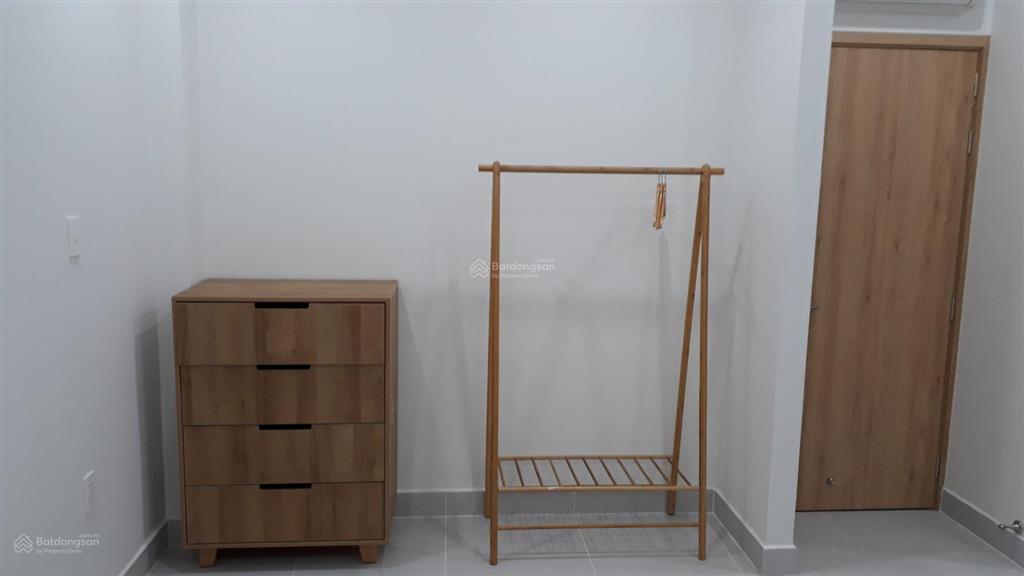 Cho thuê tòa nhà 4 tầng đường trần xuân soạn 8pn 8wc | 400m2 | 50 triệu/tháng