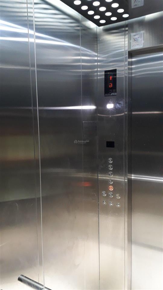 Cho thuê tòa nhà 4 tầng đường trần xuân soạn 8pn 8wc | 400m2 | 50 triệu/tháng