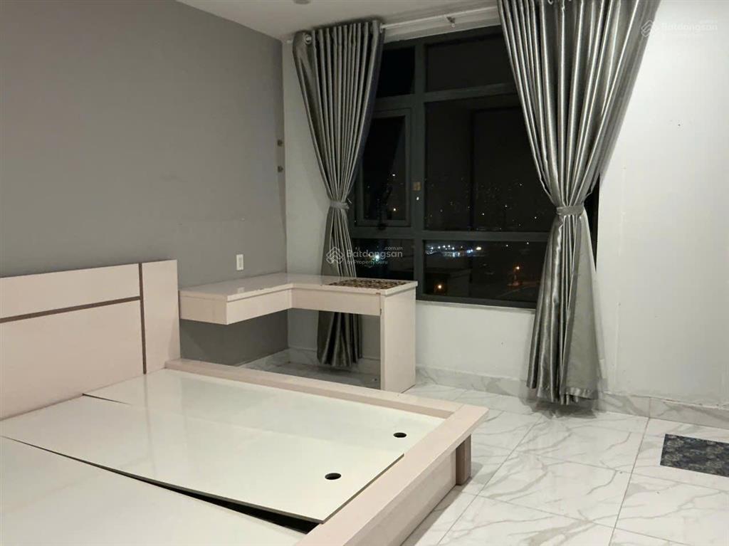 Bán căn 3pn. dt 93m2. chung cư de capella quận 2. đã có sổ. giá chỉ 9..5 tỷ.