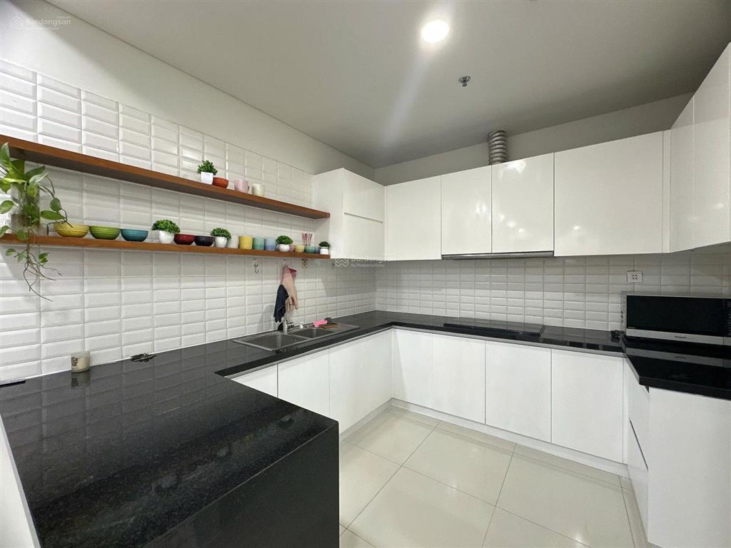 Bán căn hộ 3pn, 132m2 tại thảo điền pearl, an khánh. giá siêu hời 13,5 tỷ.
