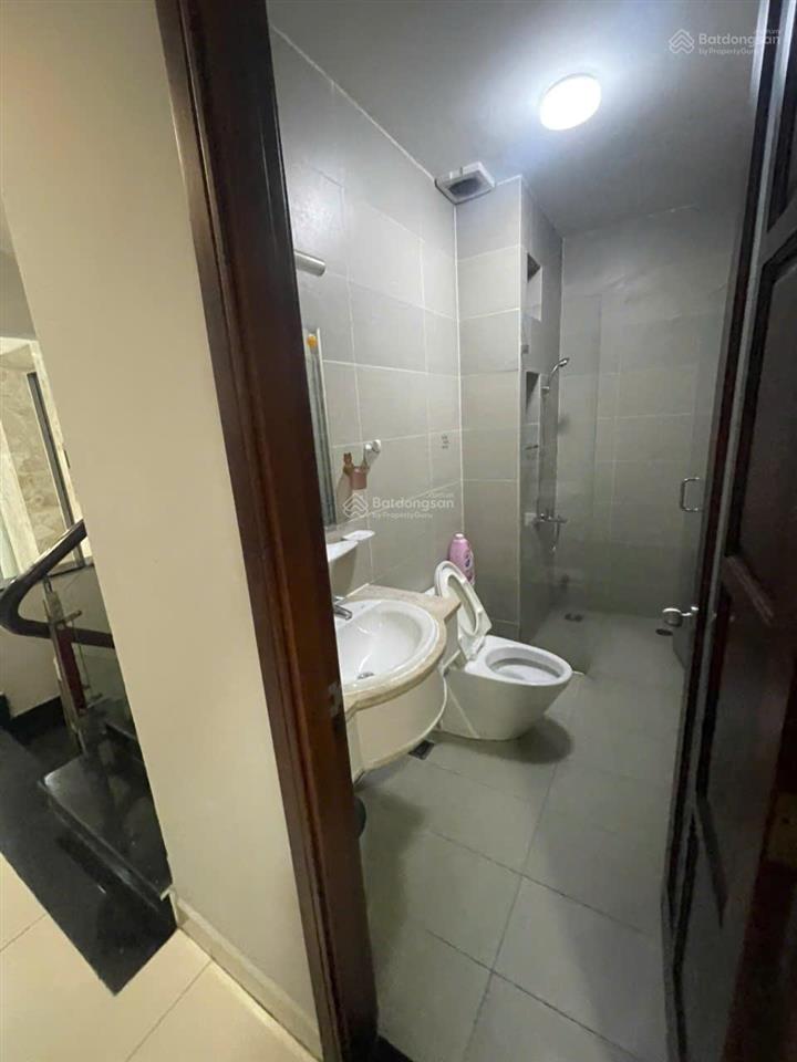 Cho thuê tòa nhà tại hoàng trọng mậu, 79 triệu, 100m2, 8pn