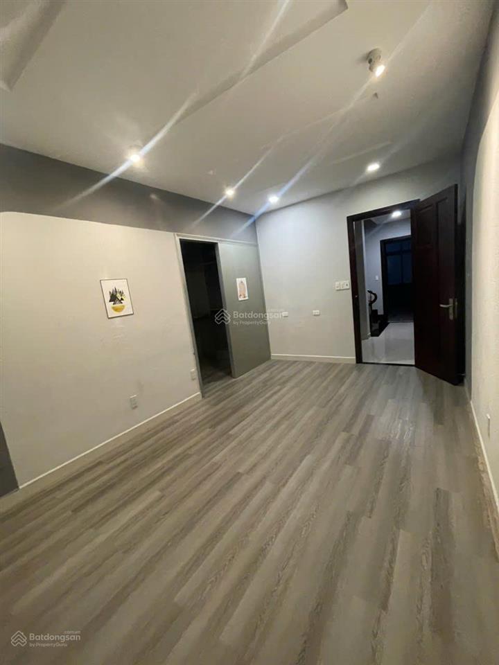 Cho thuê tòa nhà tại hoàng trọng mậu, 79 triệu, 100m2, 8pn
