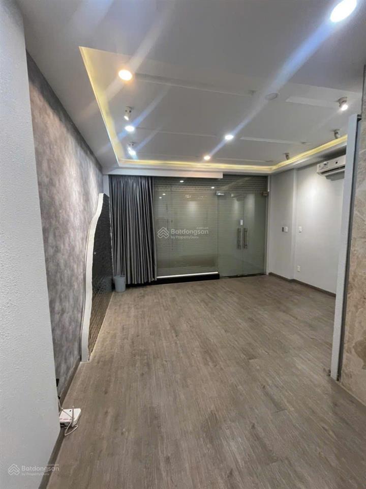 Cho thuê tòa nhà tại hoàng trọng mậu, 79 triệu, 100m2, 8pn