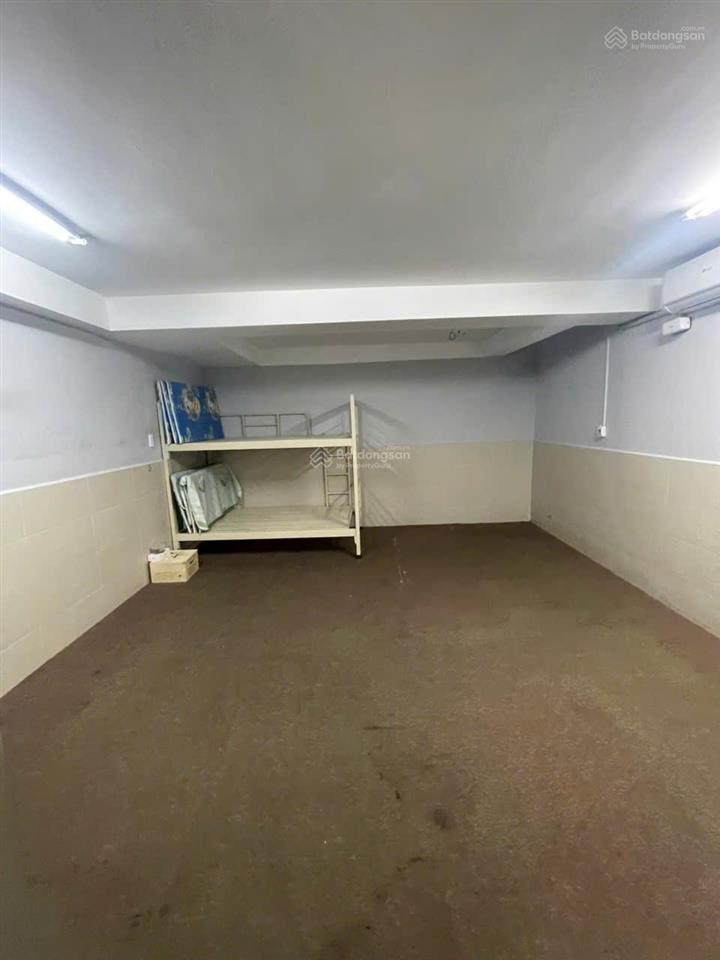 Cho thuê tòa nhà tại hoàng trọng mậu, 79 triệu, 100m2, 8pn