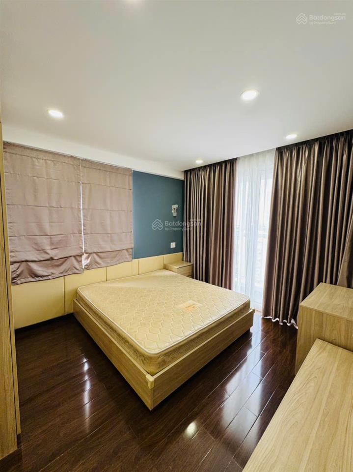 Giá 30 triệu/tháng cho thuê căn hộ tropic garden 112m, 3 phòng ngủ, full nội thất