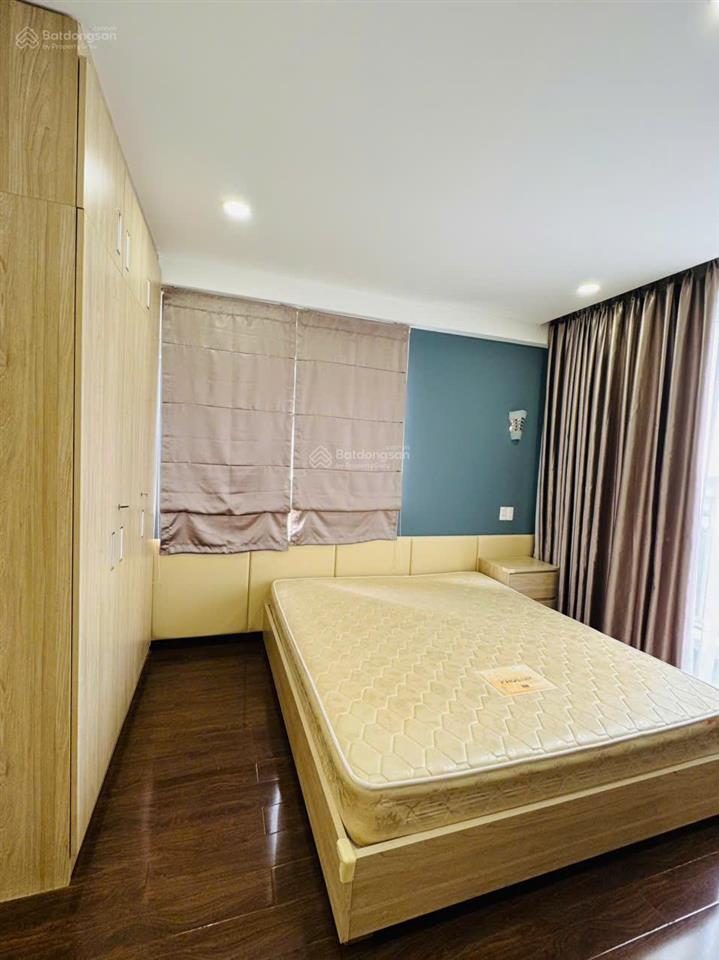 Giá 30 triệu/tháng cho thuê căn hộ tropic garden 112m, 3 phòng ngủ, full nội thất