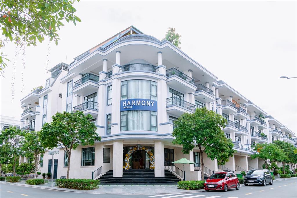 Cho thuê tòa góc 2 mt vạn phúc city  view công viên, hầm xe, thang máy, full nội thất vào làm ngay