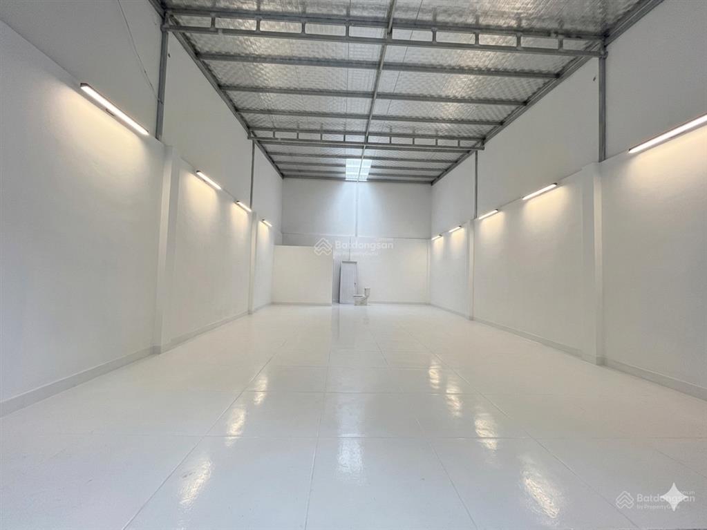 Cho thuê kho, nhà xưởng tại 104 ngách 190/11, thanh am, 9 triệu, 90m2