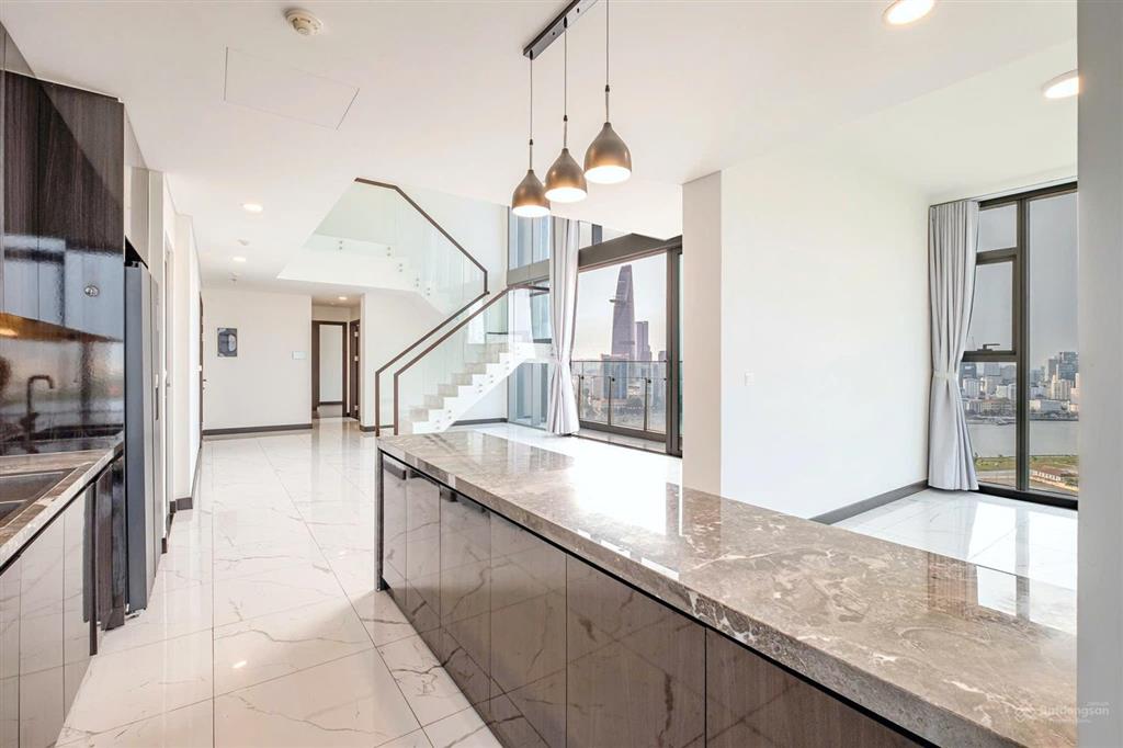 Duplex empire city cho thuê, giá tốt thị trường