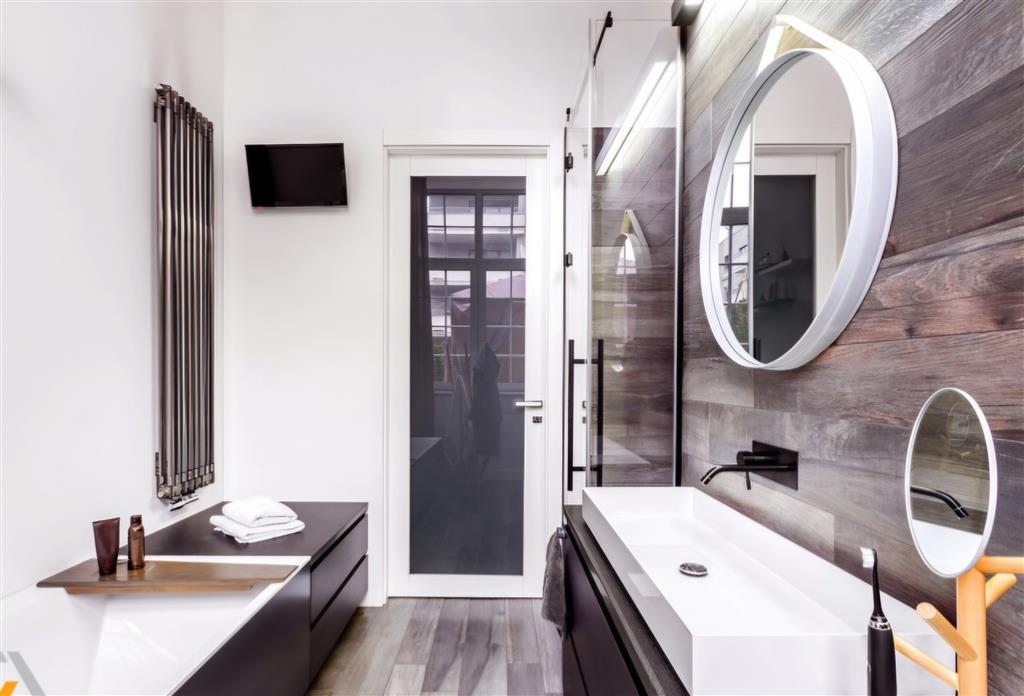 Cho thuê nhà, Nguyễn Đình Thi, Trích Sài, Hoàng Hoa Thám; 243m2* 5T