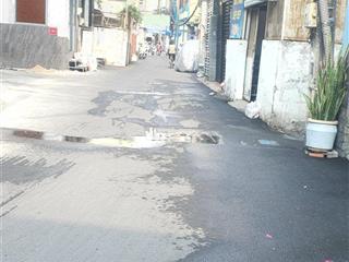 Trục đường d . hẻm 6m . 5 tầng btct. 75m2 . 7pn . sổ vuông .hoàn công . full nội thất . 20m ra mt .