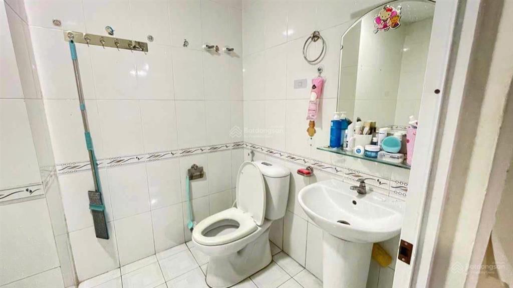 Chung cư miếu nổi, vũ huy tấn, bt 90m2, 3p ngủ, full nt, 13tr5