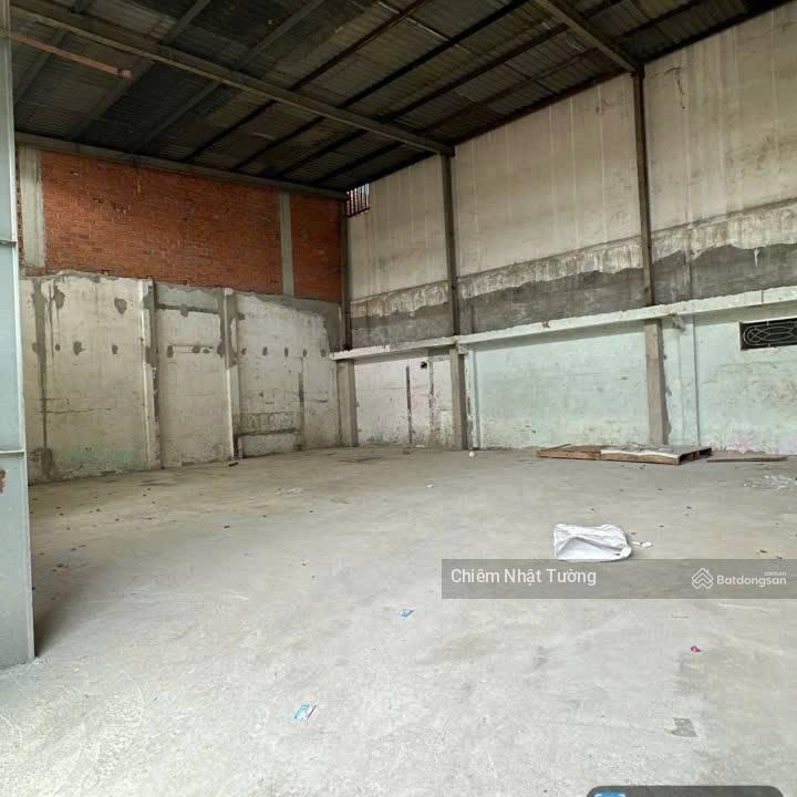 Nhà bán hẻm 8m thông tứ tung, 2 tầng , 9,2m x 20m (180m2) lê văn quới, mã lò, giá hơn 10ty xiu