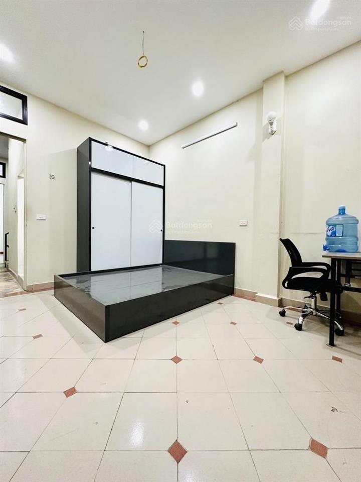 Ba đình 6.7 tỷ có nhà 4 phút ra lăng bác dòng tiền 30tr/tháng, 4 tầng rộng đẹp