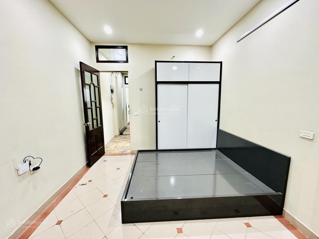 Ba đình 6.7 tỷ có nhà 4 phút ra lăng bác dòng tiền 30tr/tháng, 4 tầng rộng đẹp