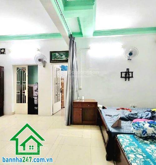 Chỉ 9,8 tỷ (tl) hxh thông  nguyễn cửu đàm dt 100m (6.2 14)m  nở hậu 7.2m  3pn  3wc