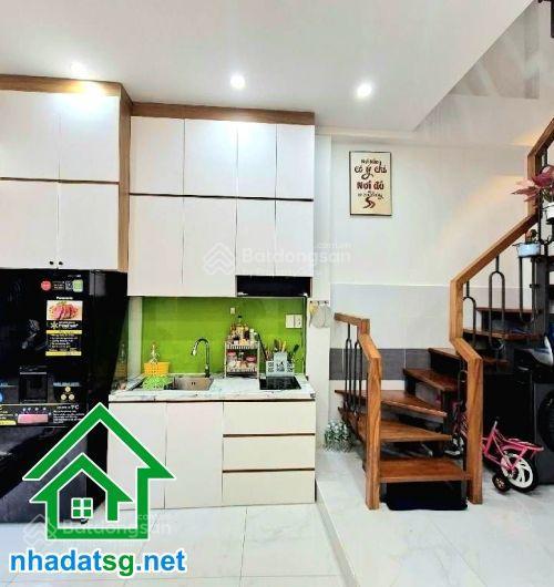 Chỉ 4,85 tỷ nhà 3 tầng đúc kiên cố hẻm 4m an ninh 2pn 3wc nhà đẹp gọn gàng, công năng đầy đủ