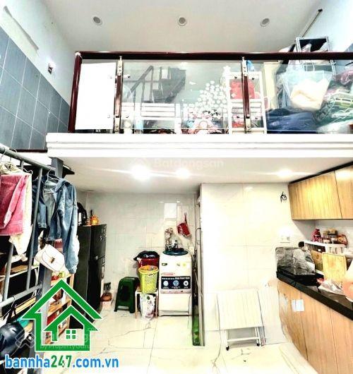 Chỉ 2,85 tỷ hxh thông nhà đẹp full nội thất hxh hoàng xuân nhị  gần nhà thờ giáo xứ phú hòa