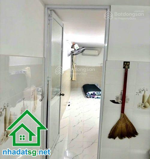 Chỉ 3,1 tỷ tl nhà tân bình giá tốt dt 22m  3 tầng full nội thất ở ngay âu cơ gần bv tân phú