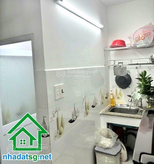 Chỉ 3,1 tỷ tl nhà tân bình giá tốt dt 22m  3 tầng full nội thất ở ngay âu cơ gần bv tân phú
