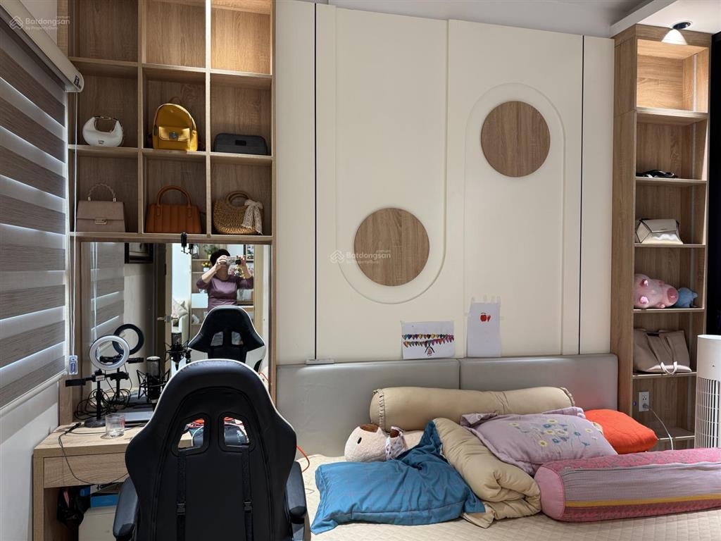 Bán cc 2pn 2wc, 52,1m2 tại the dragon castle, 2,33 tỷ vnd