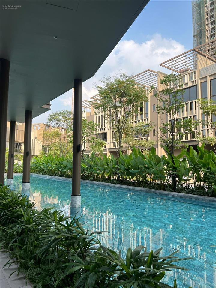 Bán biệt thự the orchard "hot deal giá hời" chỉ 20 tỷ 791. diện tích đất 222m2.  0909 427 ***