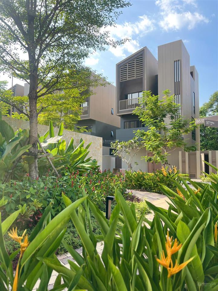 Bán biệt thự the orchard "hot deal giá hời" chỉ 20 tỷ 791. diện tích đất 222m2.  0909 427 ***