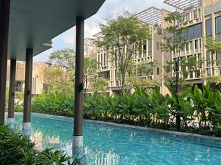 Bán gấp nhà phố the orchard đối diện hồ bơi. 90m2 đất. giá 10,8 tỷ