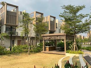 Bán biệt thự the orchard, giá tốt nhất giỏ hàng. diện tích đất 222m2. bán 20,7 tỷ.  0909 427 ***