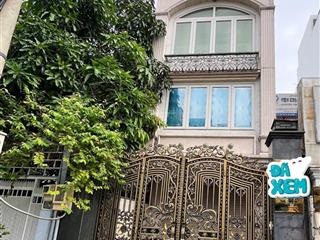 Cho thuê nhà mặt phố, nguyên căn. giá 40 triệu/tháng. mặt tiền đường ba vì (quận 10 cũ)