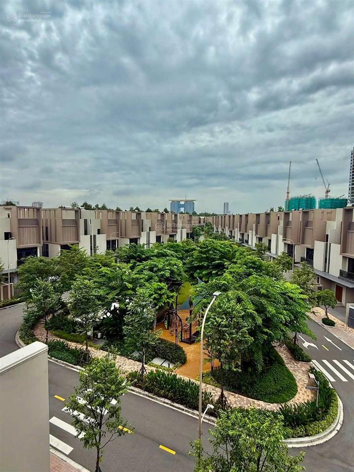 The orchard giá 18,6 tỷ. giỏ hàng chủ đầu tư. nhà có sẵn, thanh toán giãn đến tháng 11/2029.