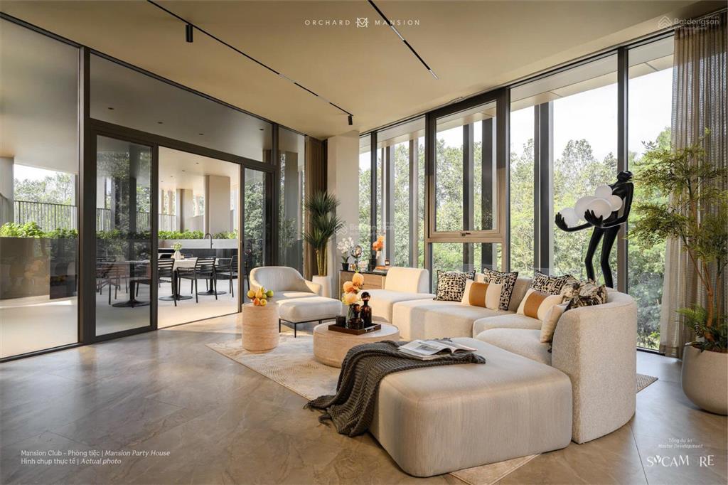 Bán căn biệt thự lô góc dt đất 243,4m2  orchard mansion. giá 32 tỷ. thanh toán chỉ 20% đến 11/2027