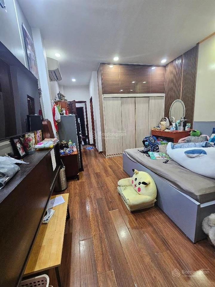 Hiếm! nhà thành thái 39m, 4 tầng, 5pn, hẻm xe tải gần, 6.7 tỷ