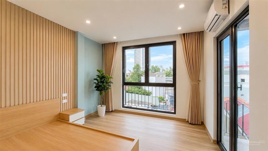 Bán gấp nhà dòng tiền siêu hiếm thịnh quang 75m, 7 tầng,thang máy, 12 phòng, thu nhập 70tr/tháng