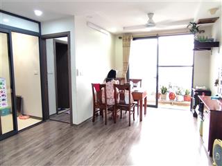 Bán căn chung cư 2pn thoáng sáng, view time city, tầng trung tại 75 tam trinh