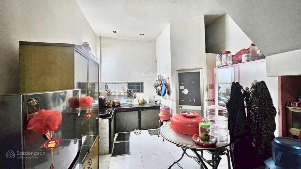 Nhà thật 100% hẻm xe hơi thông 40.9m2 2 tầng gần thống nhất giá tốt