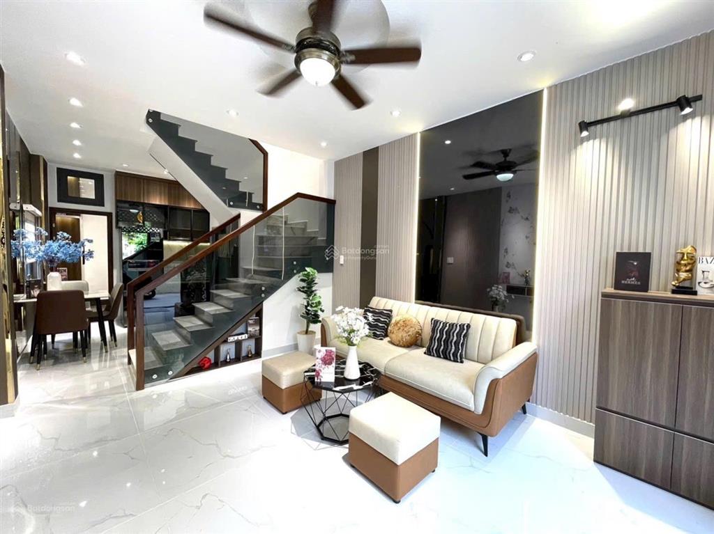 Nhà mới, hẻm xe hơi, tài chính nhỉnh 4 tỷ đường số 8 phường 8 gò vấp